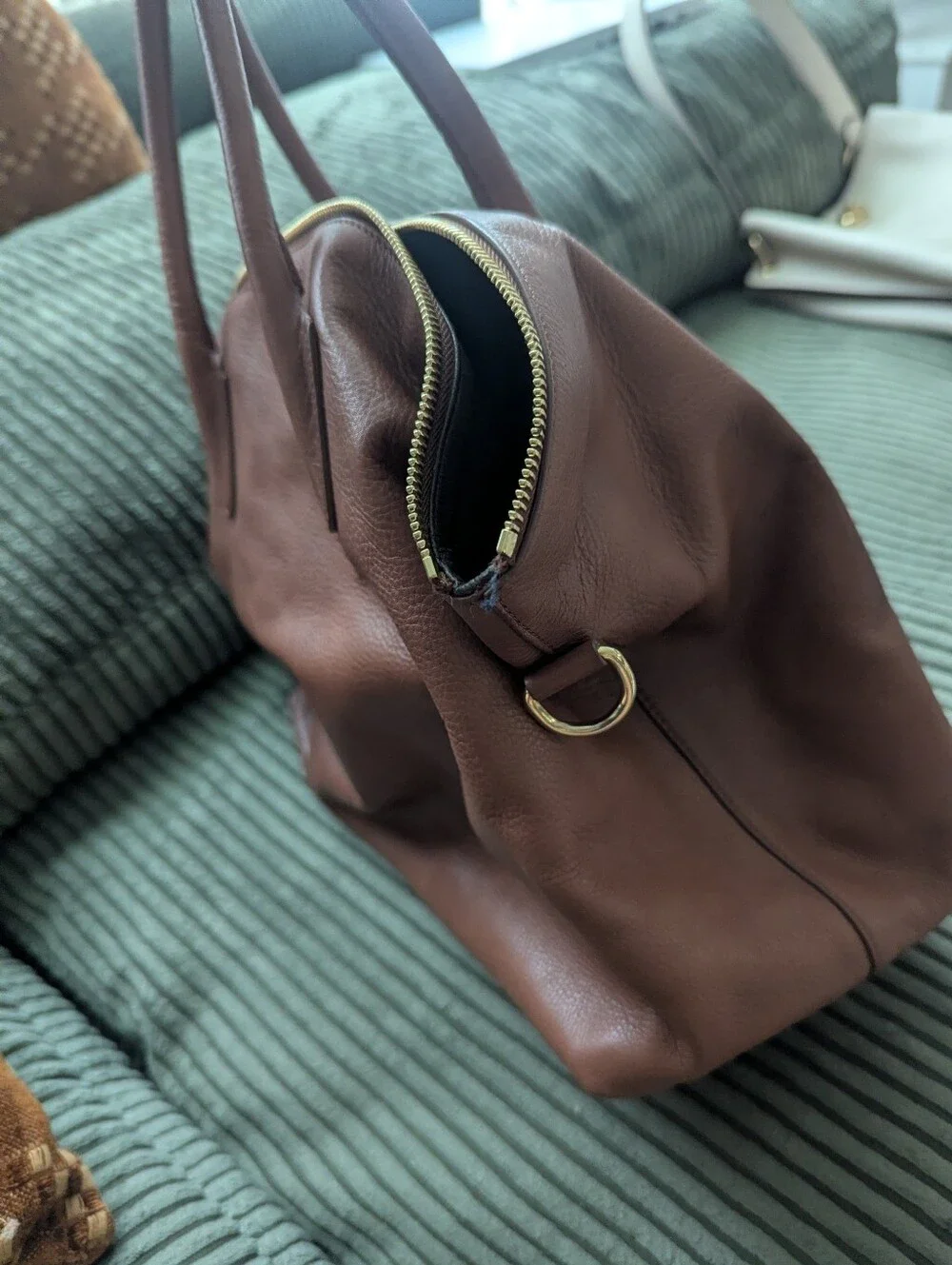 Cuyana brown top